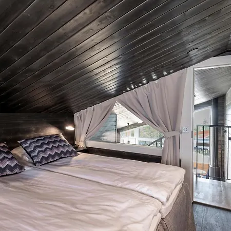 Ski-inn Pyhälinna Deluxe Lägenhetshotell Pyhätunturi